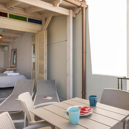 Crescendo Splantzia Apartament