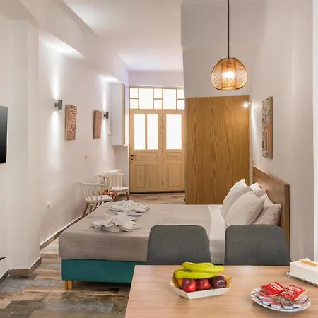 Crescendo Splantzia Apartament *