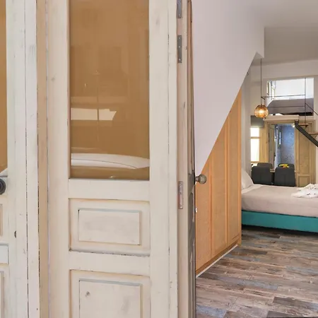 Apartment Crescendo Splantzia