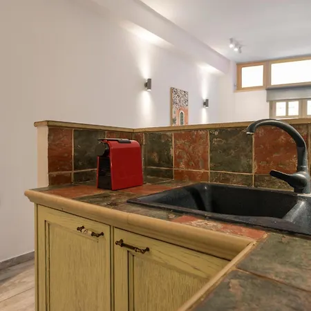 Apartment Crescendo Splantzia *